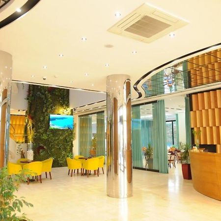Hotel Leonardo Shkallnur Exterior photo
