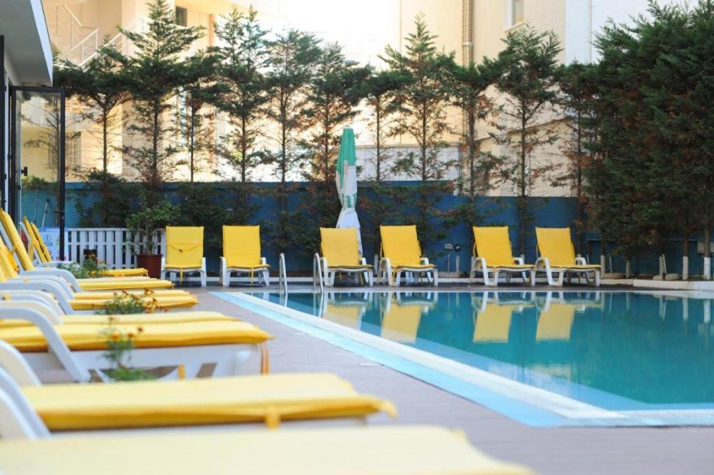 Hotel Leonardo Shkallnur Exterior photo